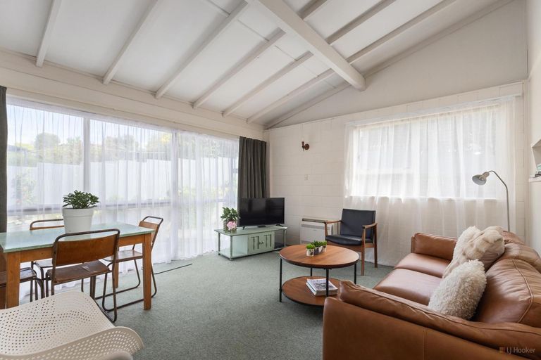 Photo of property in 3/5 Beaumont Street, Oceanview, Timaru, 7910