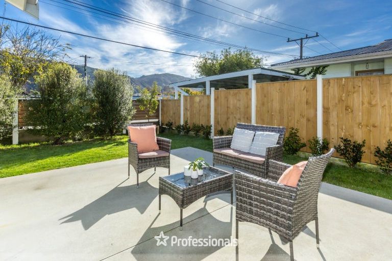 Photo of property in 49a Kiln Street, Silverstream, Upper Hutt, 5019