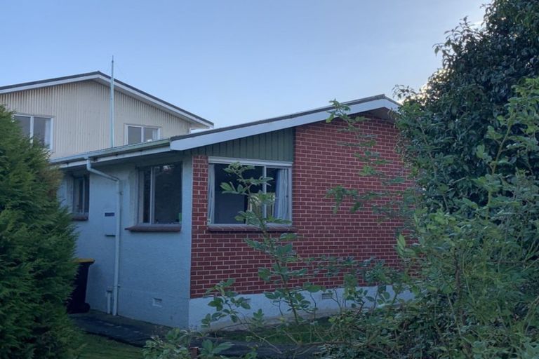 Photo of property in 2 Mackenzie Street, Winton, 9720