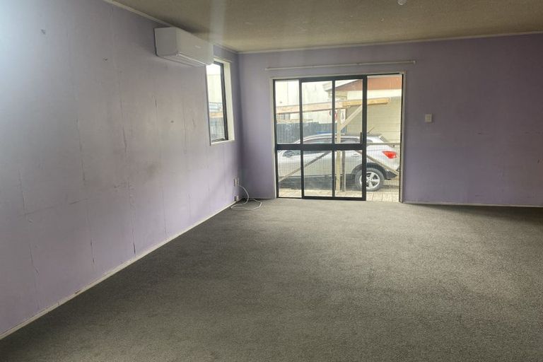 Photo of property in 77 Greenwood Street, Frankton, Hamilton, 3204