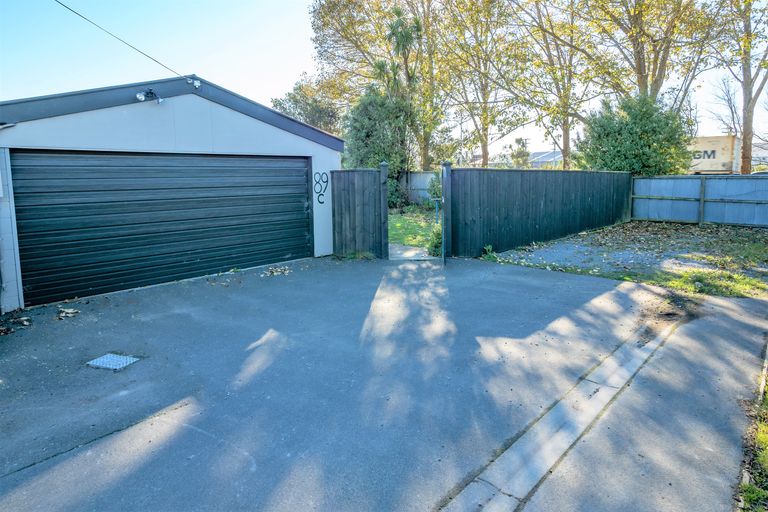 Photo of property in 89c Opawa Road, Opawa, Christchurch, 8023