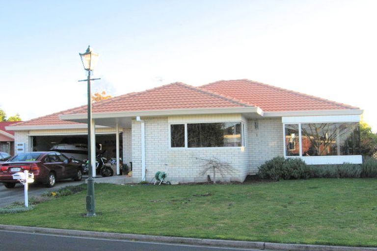 Photo of property in 14 Piccadilly Lane, Hillcrest, Hamilton, 3216