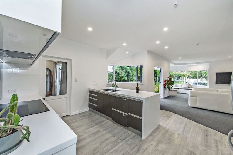 Photo of property in 36 Jacksons Road, Lyttelton, 8082