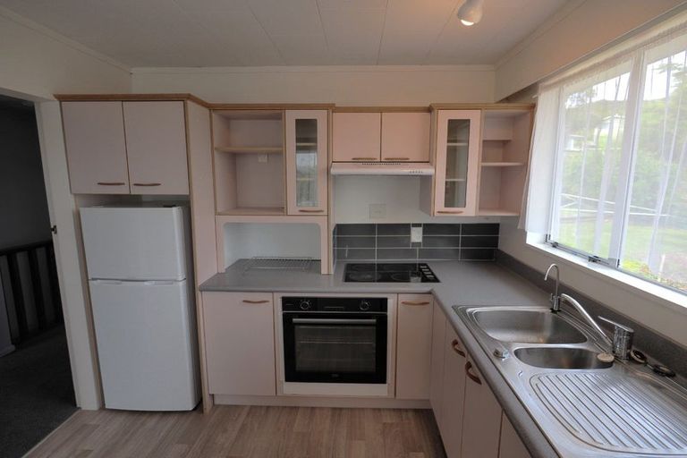 Photo of property in 31 Hicks Close, Whitby, Porirua, 5024