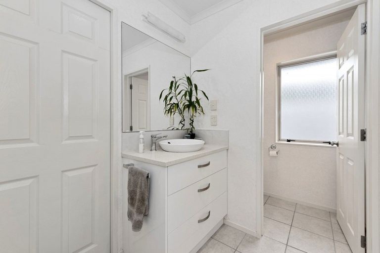 Photo of property in 30 The Esplanade, Huntington, Hamilton, 3210