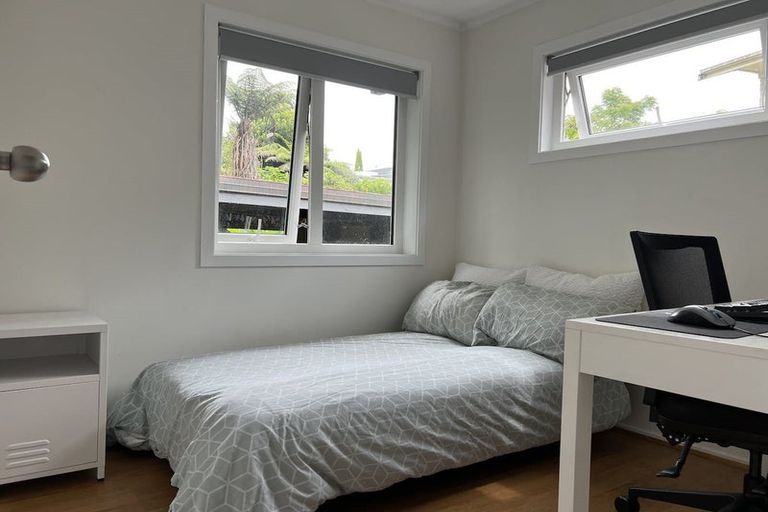 Photo of property in 2/106 Monarch Avenue, Hillcrest, Auckland, 0627