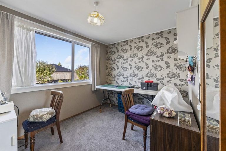 Photo of property in 5 Leacroft Street, Bishopdale, Christchurch, 8053