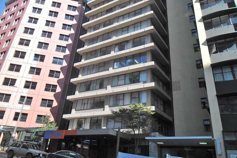 Photo of property in Terrace Tower Apartments, 2b/126 The Terrace, Wellington Central, Wellington, 6011