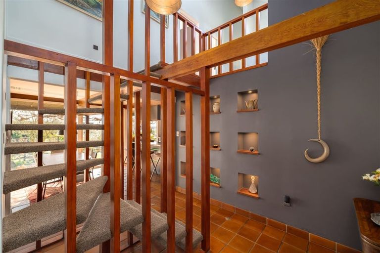 Photo of property in 16 Dyers Pass Road, Cashmere, Christchurch, 8022