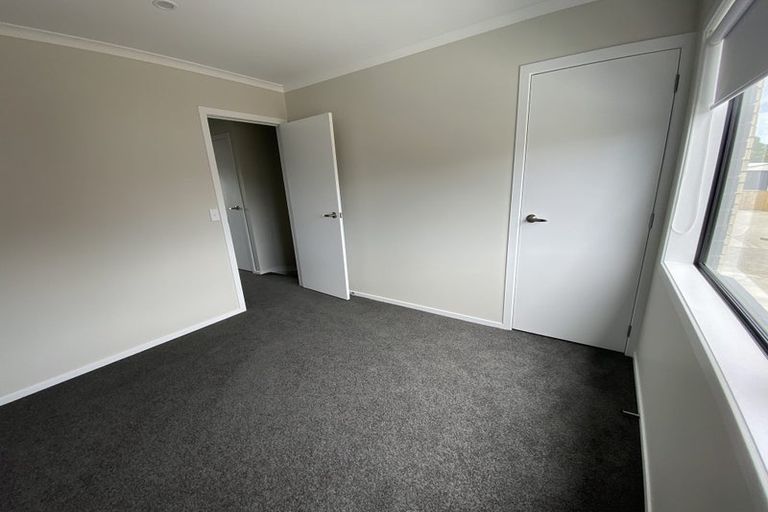 Photo of property in 4/125b Metcalfe Road, Ranui, Auckland, 0612