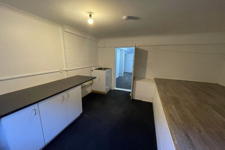 Photo of property in 25 Bradbury Road, Botany Downs, Auckland, 2010