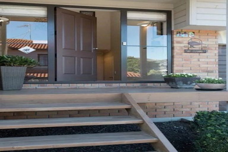 Photo of property in 11c Elliot Street, Howick, Auckland, 2014