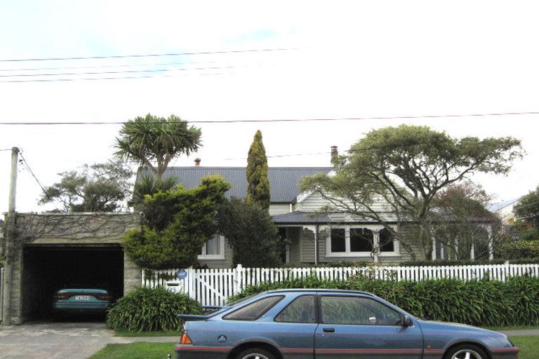 Photo of property in 15 Marsden Avenue, Karori, Wellington, 6012