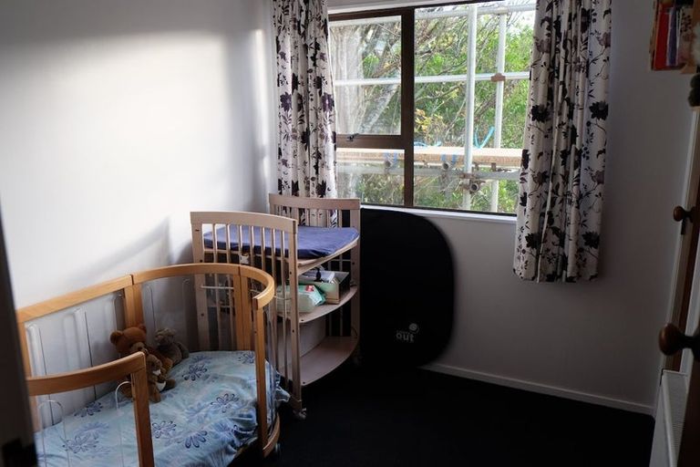 Photo of property in 132 Wadestown Road, Wadestown, Wellington, 6012