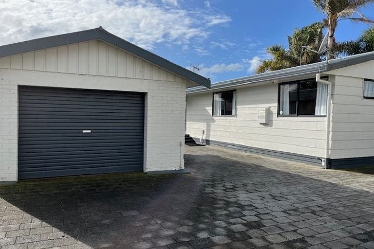 Photo of property in 8 Hudson Street, Riverlea, Hamilton, 3216