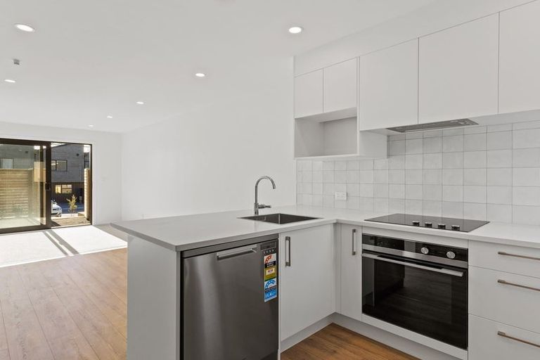 Photo of property in 30/28 Westgate Drive, Westgate, Auckland, 0614