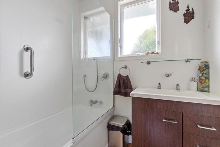 Photo of property in 41 Carrington Avenue, Hillcrest, Hamilton, 3216