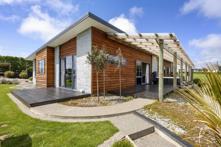 Photo of property in 198 Ngatimaru Road, Tikorangi, Waitara, 4383