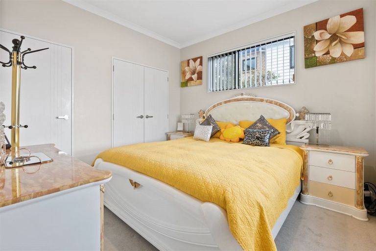 Photo of property in 25b Arrowsmith Drive, Flat Bush, Auckland, 2019