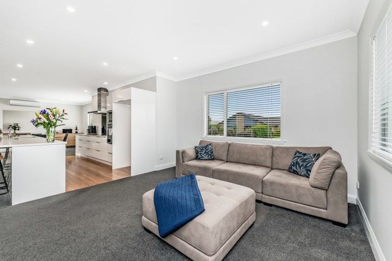 Photo of property in 61 Shadbolt Lane, Rolleston, 7614