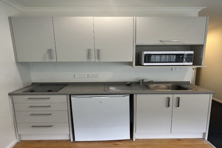 Photo of property in 2/16 Greensboro Street, Hamilton East, Hamilton, 3216