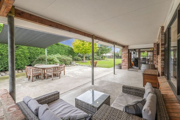 Photo of property in 1 Everett Street, Coalgate, 7673