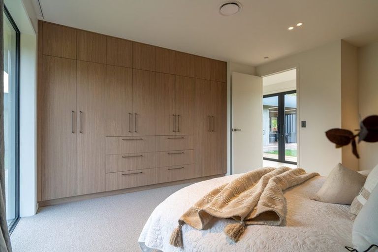 Photo of property in 9c Dalbeth Place, Matangi, Hamilton, 3284