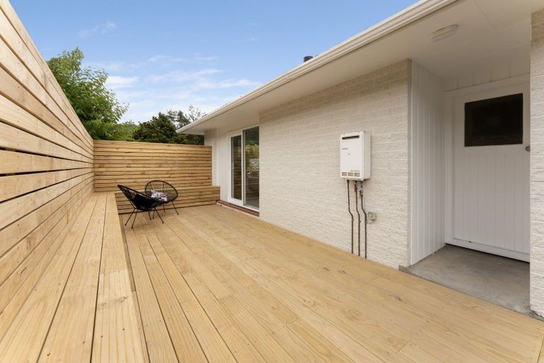 Photo of property in 11 Amber Grove, Birchville, Upper Hutt, 5018