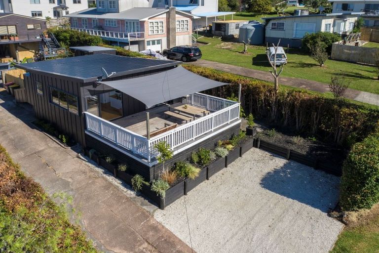 Photo of property in 1/9 Capitol Road, Matakatia, Whangaparaoa, 0930