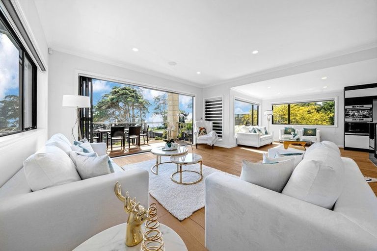 Photo of property in 66a Marine Parade, Mellons Bay, Auckland, 2014