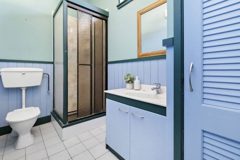 Photo of property in 47 Godley Street, Waiwhetu, Lower Hutt, 5010