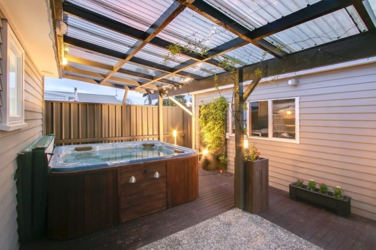 Photo of property in 49 Mcgrath Street, Napier South, Napier, 4110