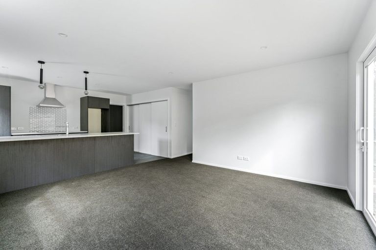 Photo of property in 394 Kaikorai Valley Road, Bradford, Dunedin, 9011