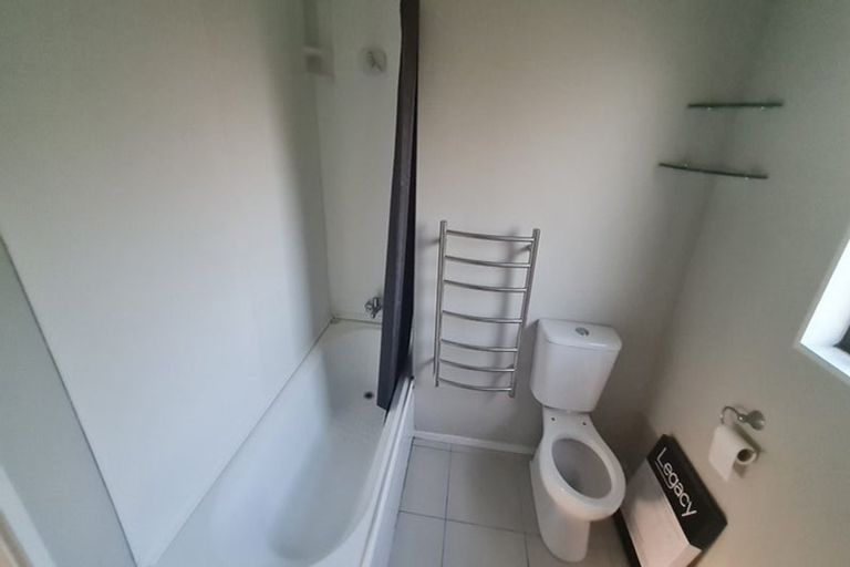 Photo of property in 26 Pukeko Street, Paraparaumu, 5032