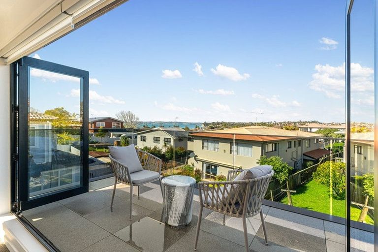 Photo of property in 206a Clovelly Road, Bucklands Beach, Auckland, 2012