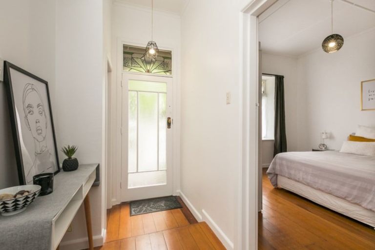 Photo of property in 143 Vigor Brown Street, Napier South, Napier, 4110