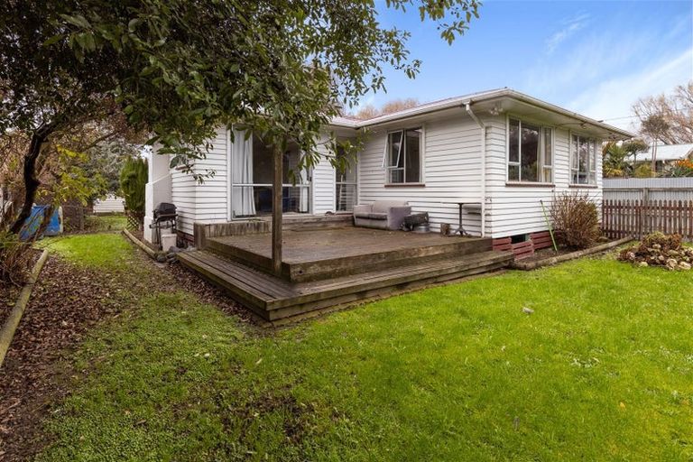 Photo of property in 37 Holdaway Street, Riversdale, Blenheim, 7201