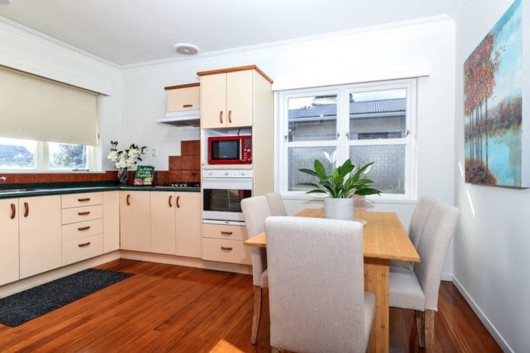 Photo of property in 34 Odette Street, Bader, Hamilton, 3206