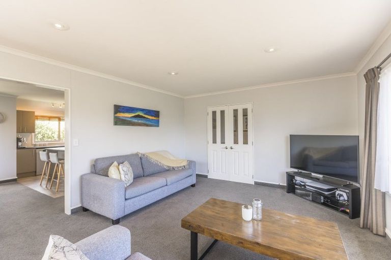 Photo of property in 114a Arawhata Road, Paraparaumu, 5032