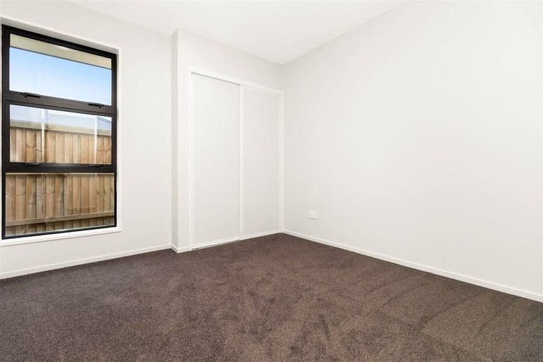 Photo of property in 17 Allied Road, Halswell, Christchurch, 8025