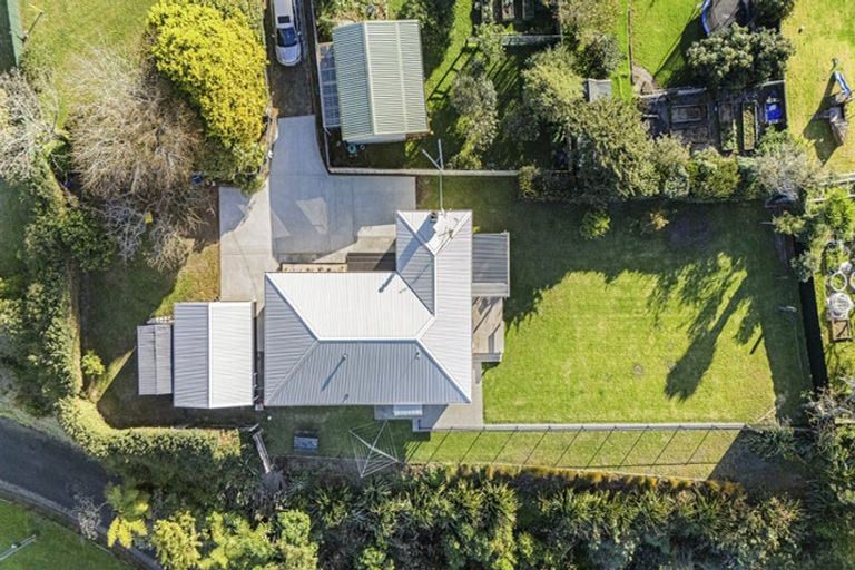 Photo of property in 97d Pioneer Road, Moturoa, New Plymouth, 4310