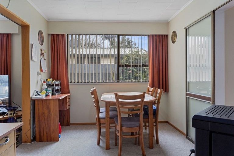 Photo of property in 60c Blackett Street, Rangiora, 7400