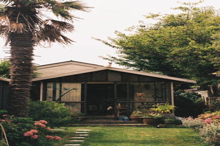 Photo of property in 56 Colenso Street, Sumner, Christchurch, 8081
