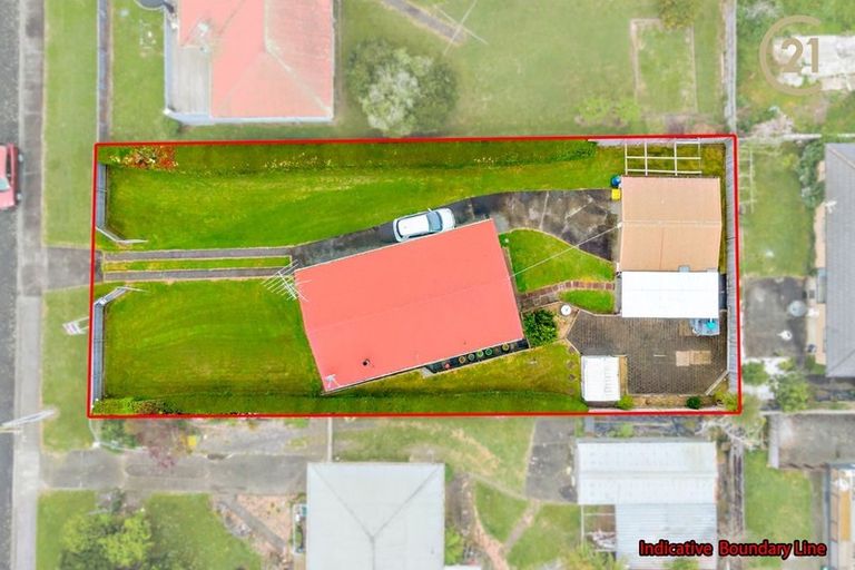 Photo of property in 65 Smiths Avenue, Papakura, 2110