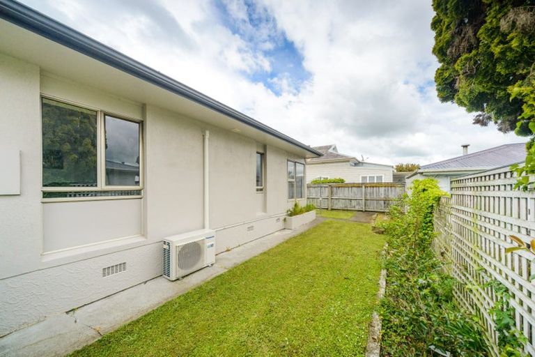 Photo of property in 417 College Street, Hokowhitu, Palmerston North, 4410