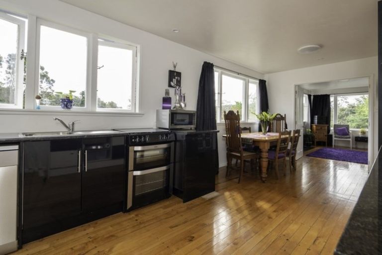 Photo of property in 6 Church Street, Kawakawa, 0210