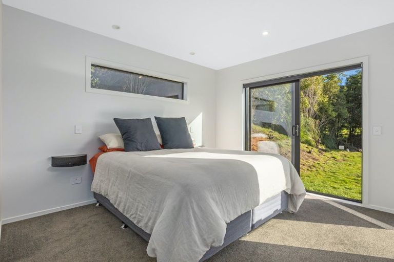 Photo of property in 27 Smithfield Road, Waikanae, 5391