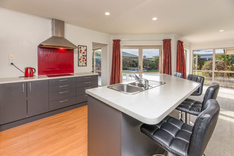 Photo of property in 21 Ernest Gray Place, Halswell, Christchurch, 8025