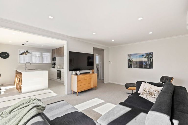 Photo of property in 46 Doralto Road, Frankleigh Park, New Plymouth, 4310