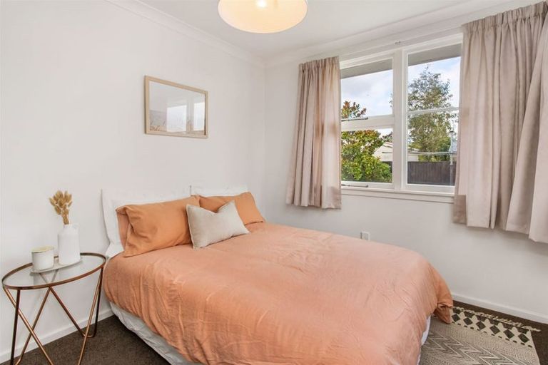 Photo of property in 136 Roydvale Avenue, Burnside, Christchurch, 8053